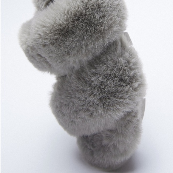 ZARA Faux Fur Low Heel Chunky Sandals - Picture 5 of 6